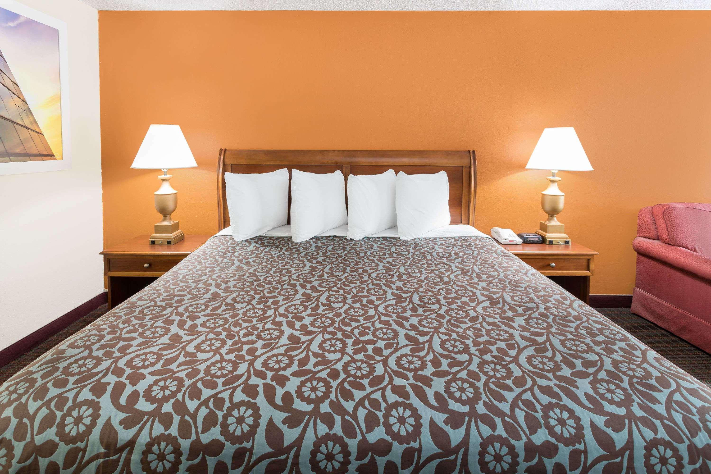 Days Inn By Wyndham Orangeburg South Ngoại thất bức ảnh