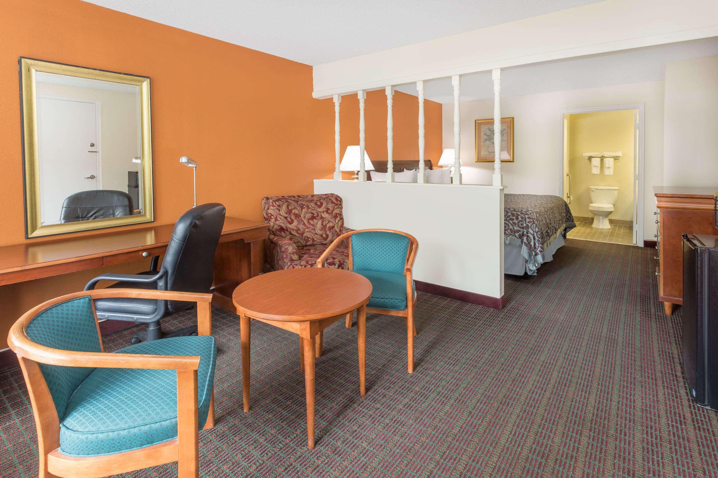 Days Inn By Wyndham Orangeburg South Ngoại thất bức ảnh
