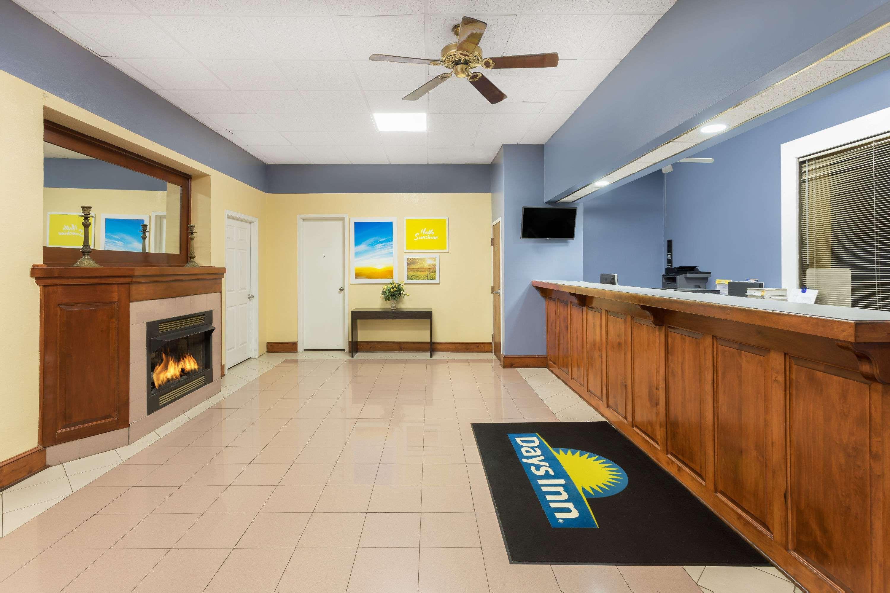 Days Inn By Wyndham Orangeburg South Ngoại thất bức ảnh